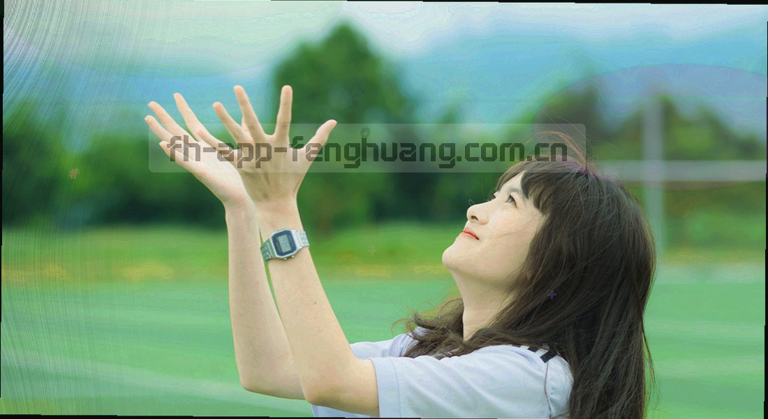 光线在封闭几何容器中循环的抽象图形，表达信息被收集并受到保护